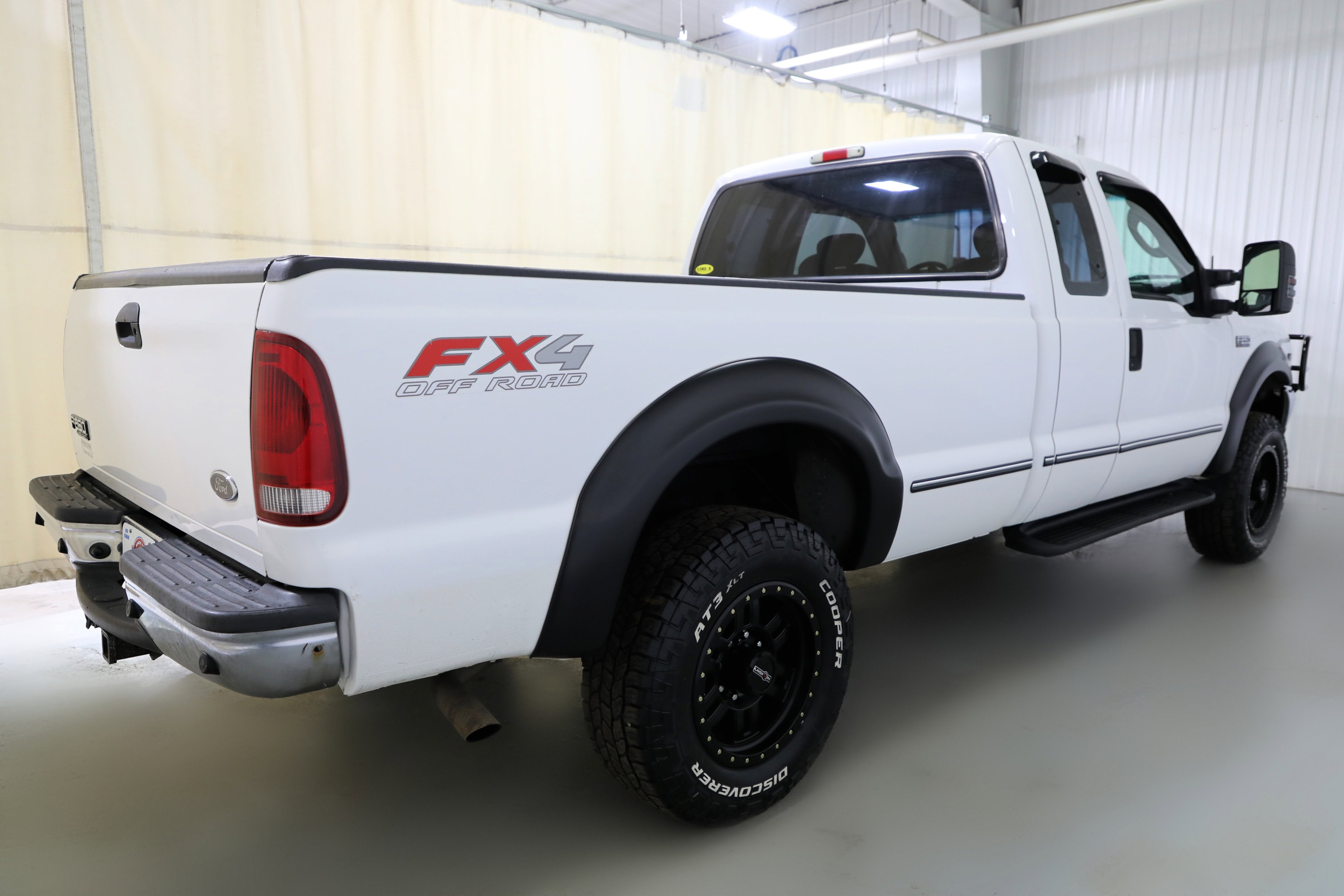 2004 Ford Super Duty F-250 XL