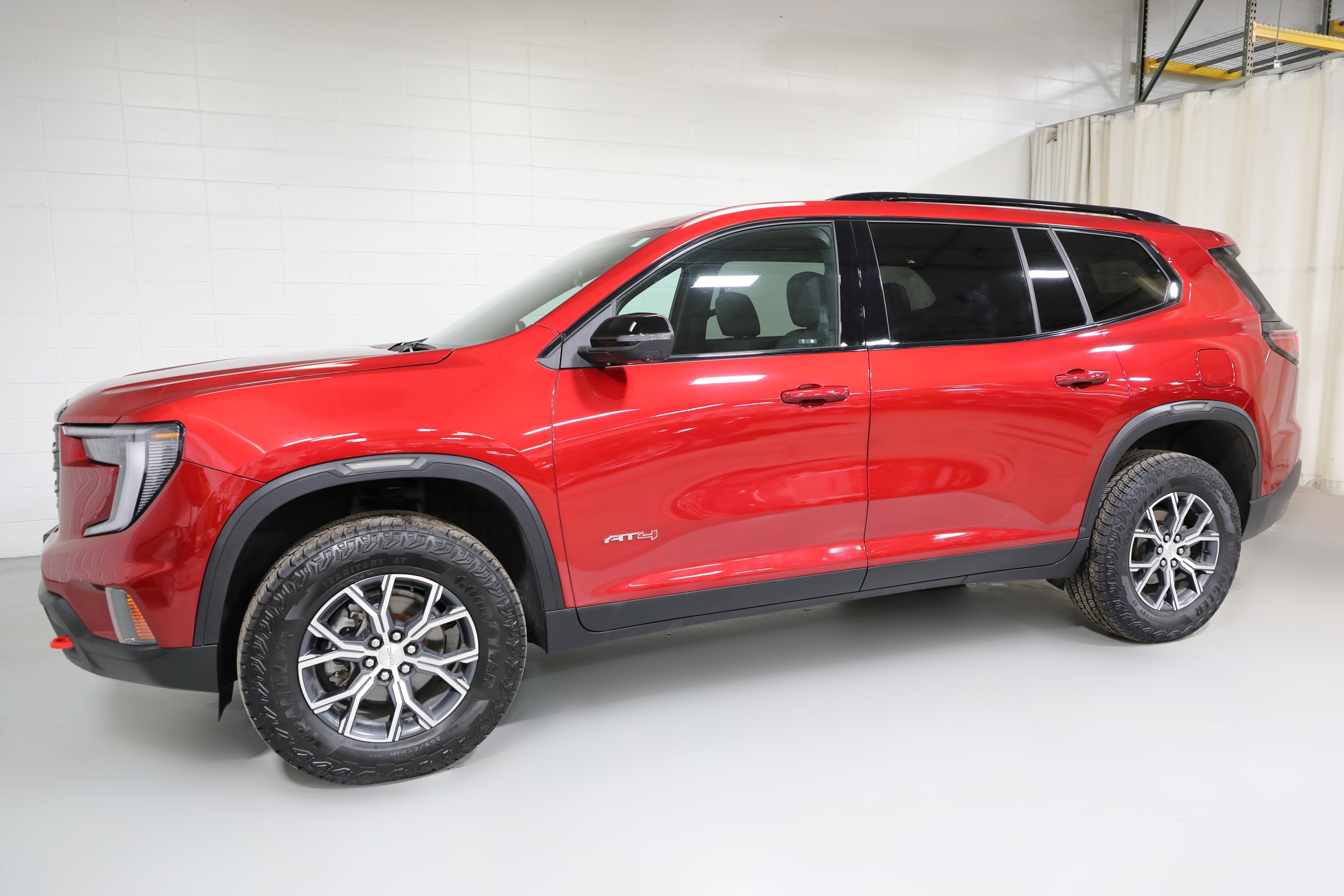 2024 GMC Acadia AT4