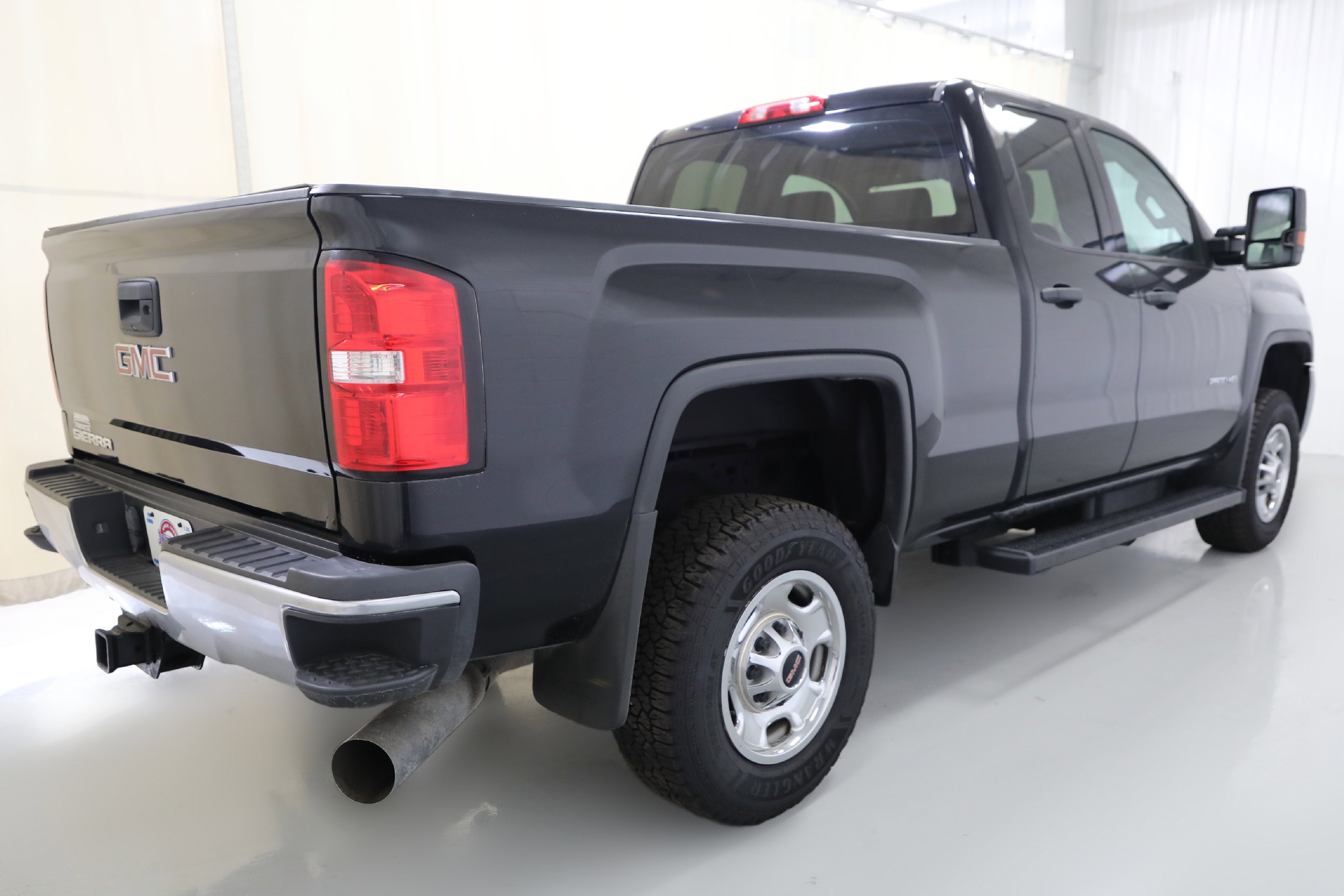 2016 GMC Sierra 2500 HD 4WD Double Cab 144.2"