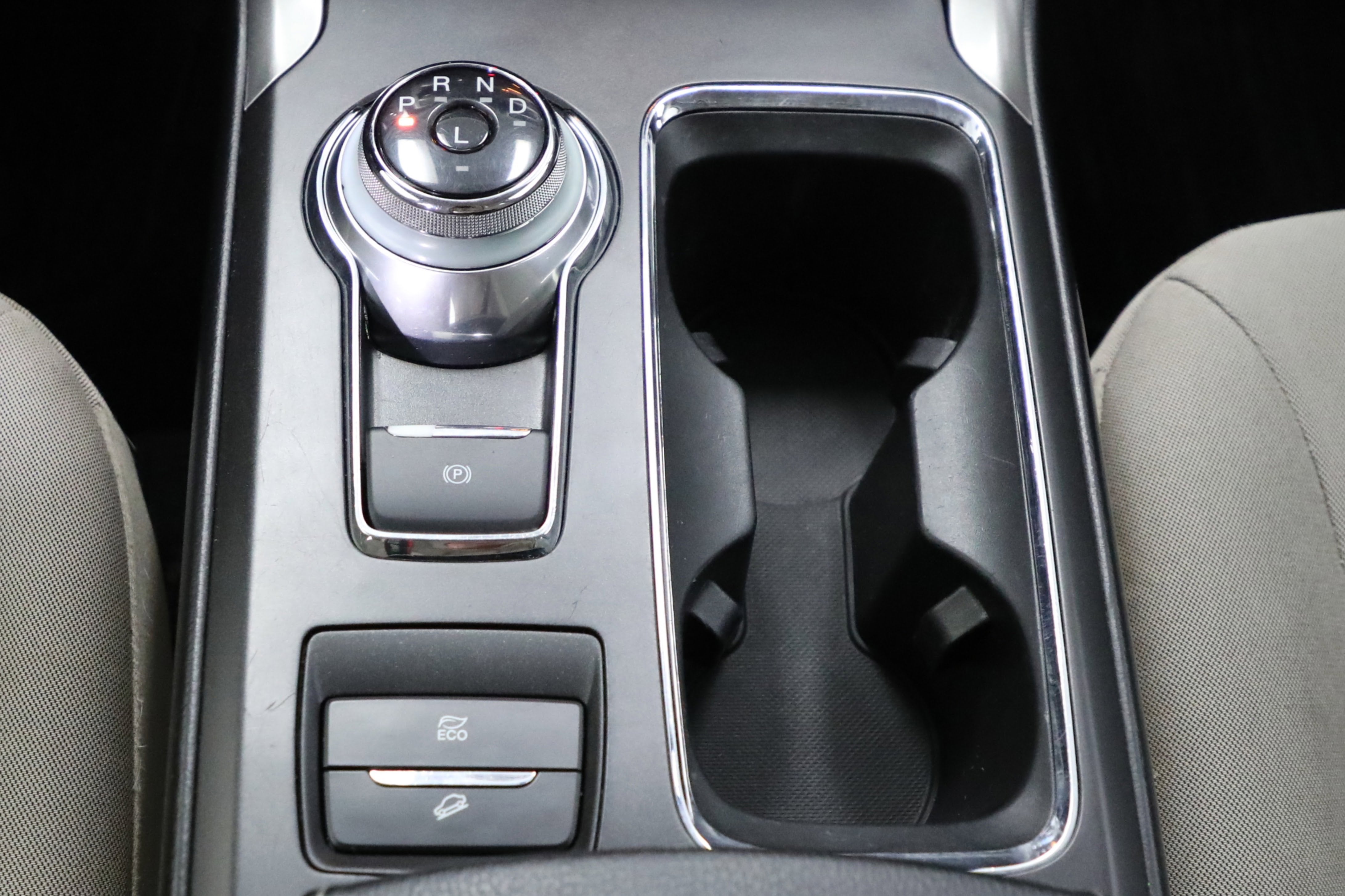 2018 Ford Fusion Hybrid SE