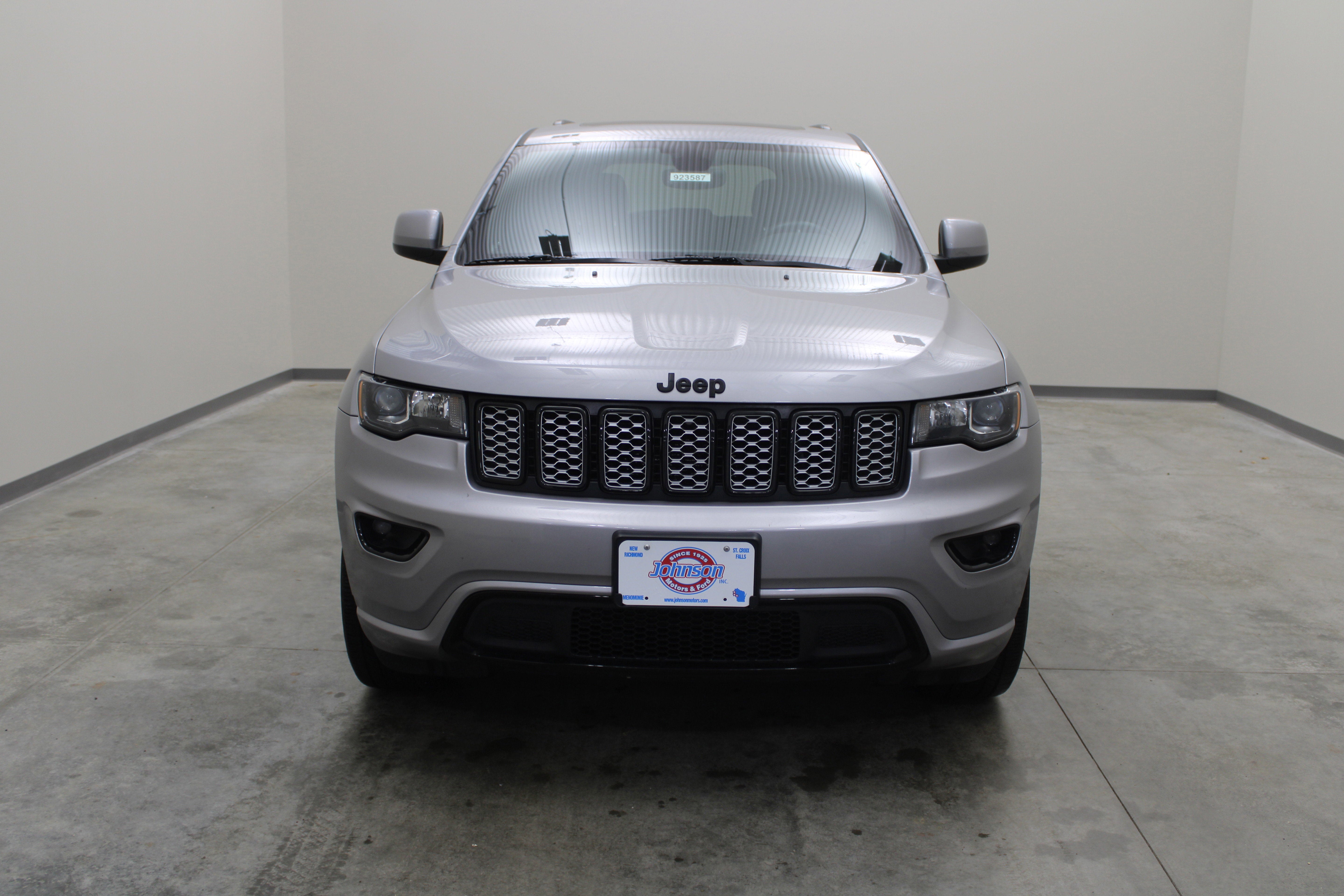 2017 Jeep Grand Cherokee Altitude