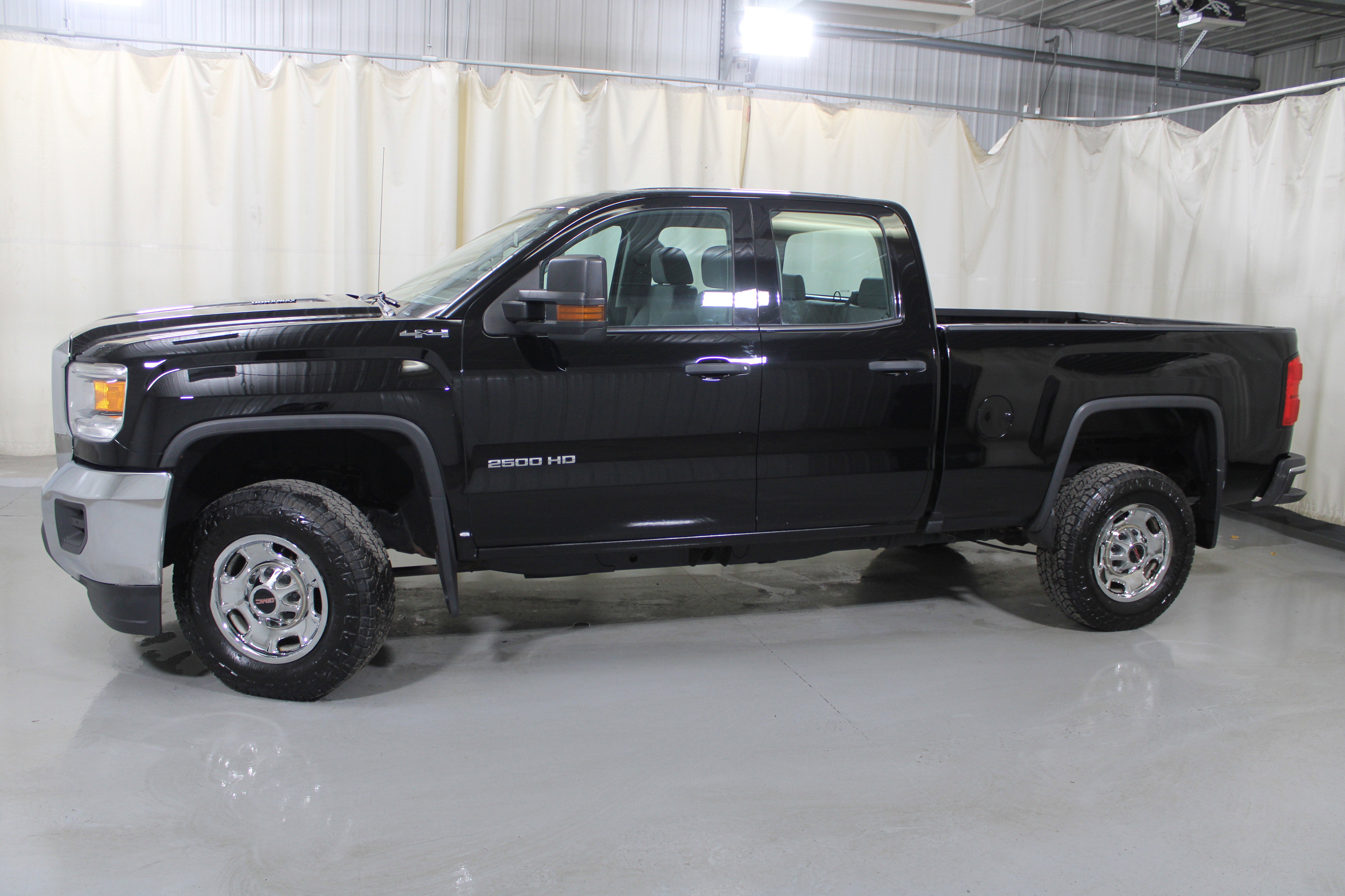 2016 GMC Sierra 2500 HD 4WD Double Cab 144.2"