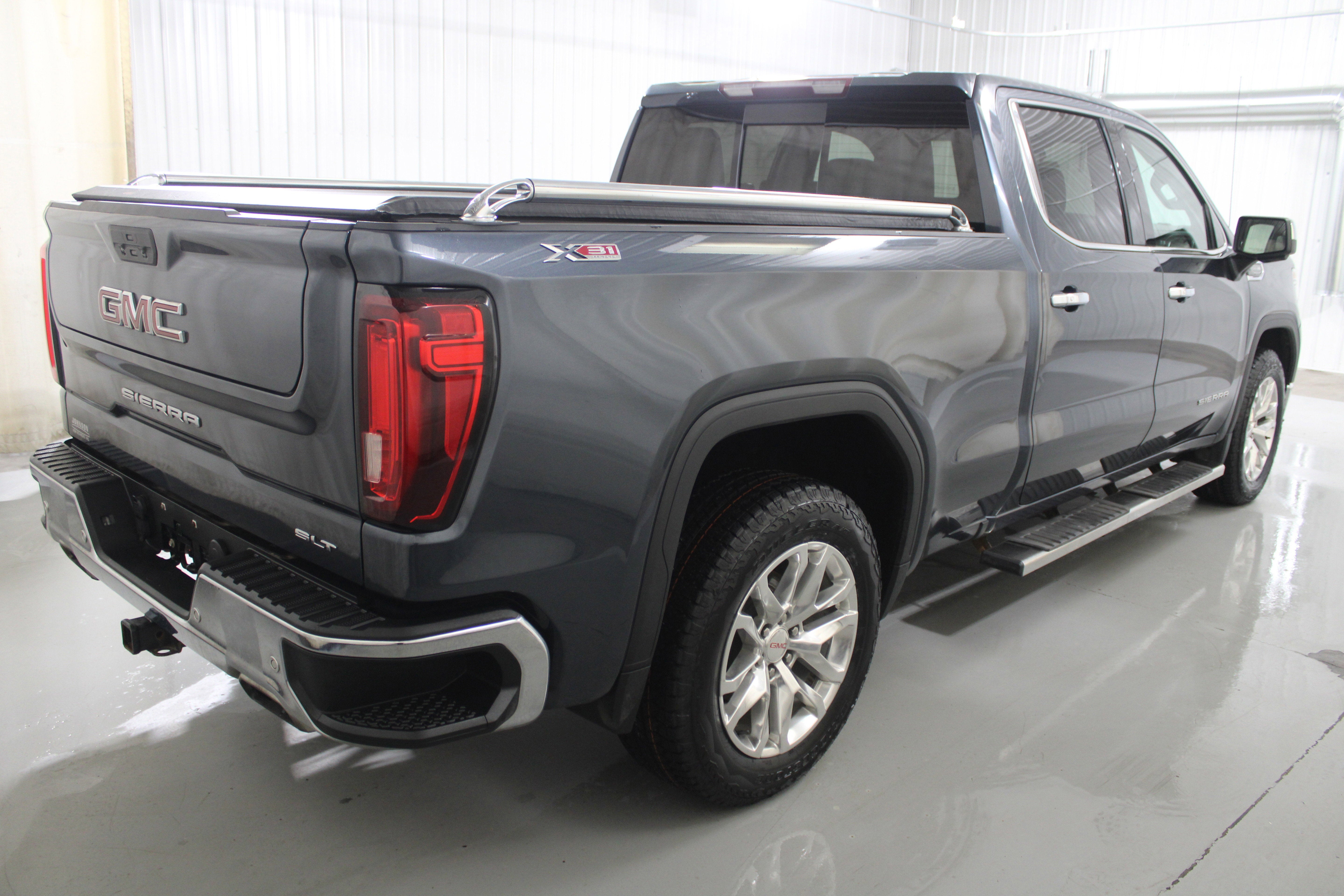 2021 GMC Sierra 1500 SLT