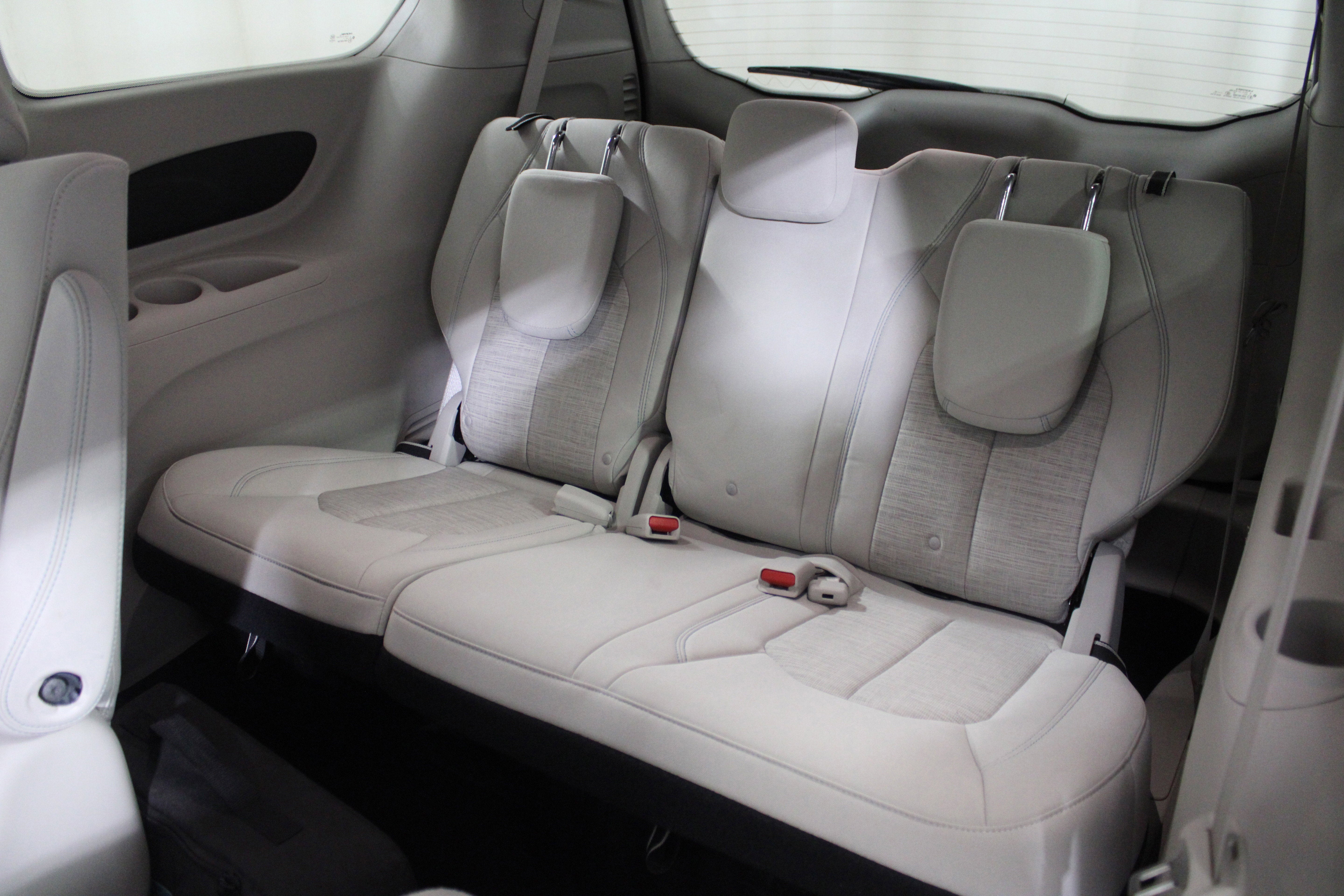 2018 Chrysler Pacifica Hybrid Touring Plus