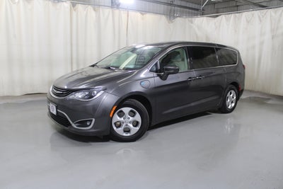 2018 Chrysler Pacifica Hybrid Touring Plus