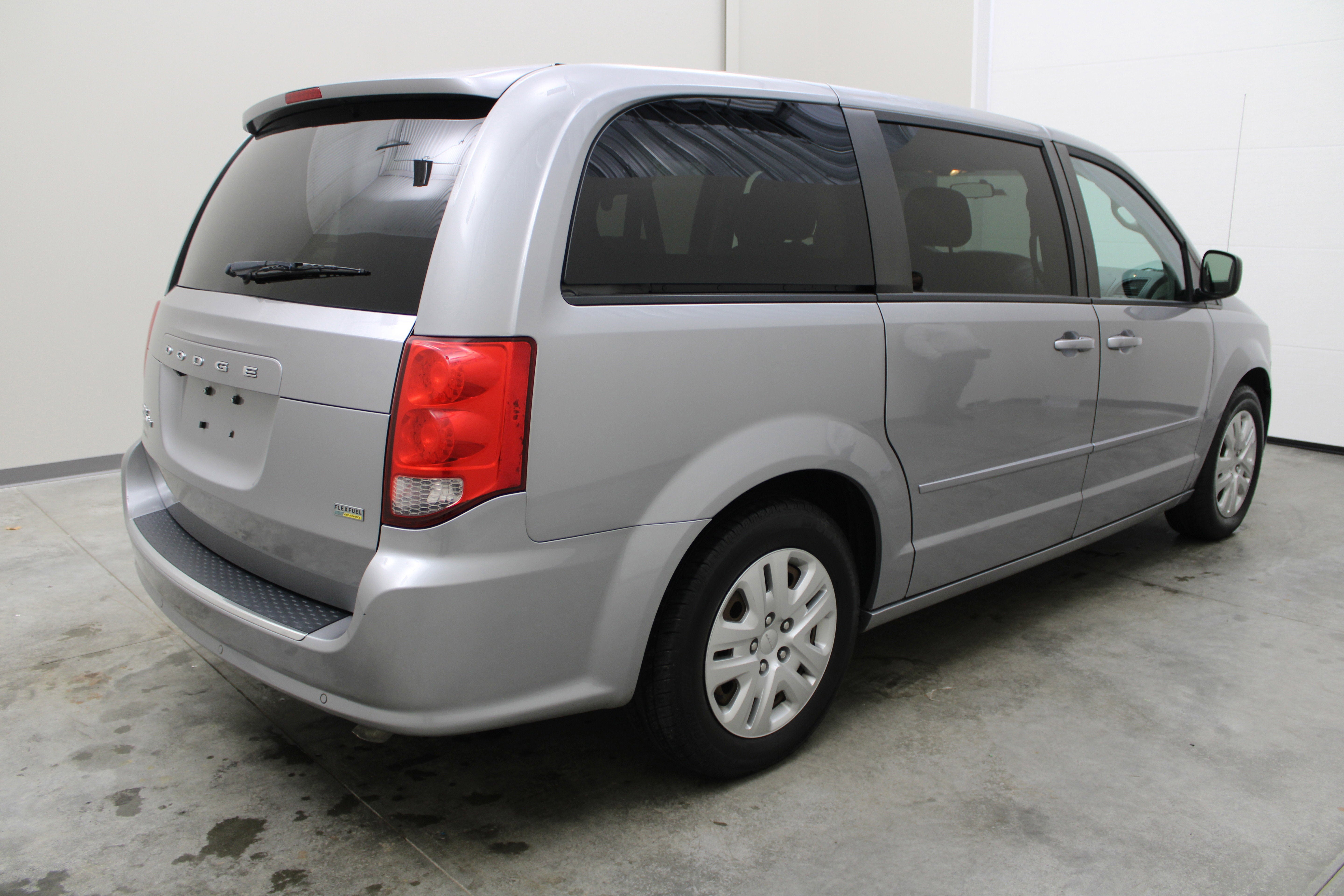 2016 Dodge Grand Caravan SE