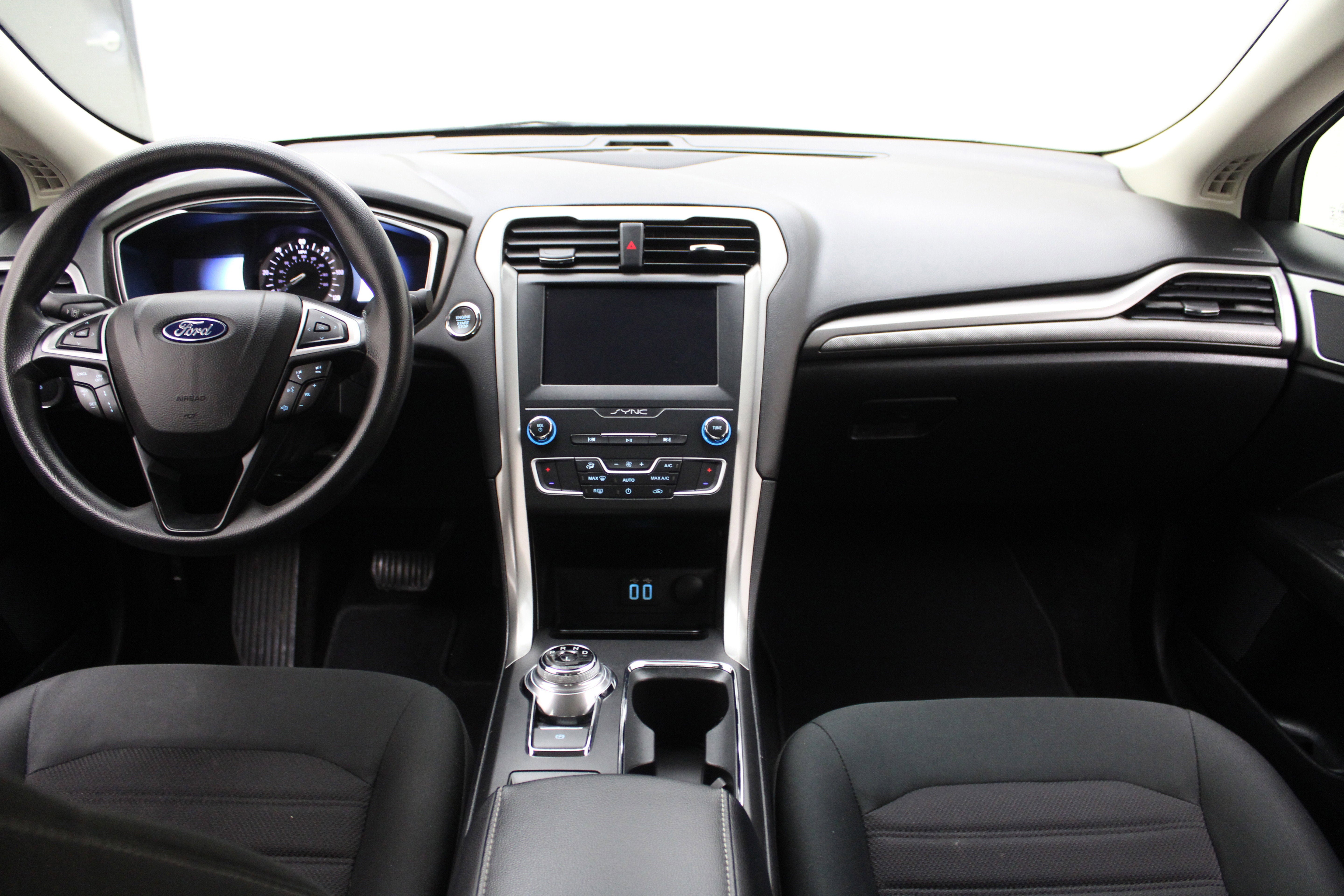 2019 Ford Fusion Hybrid SE