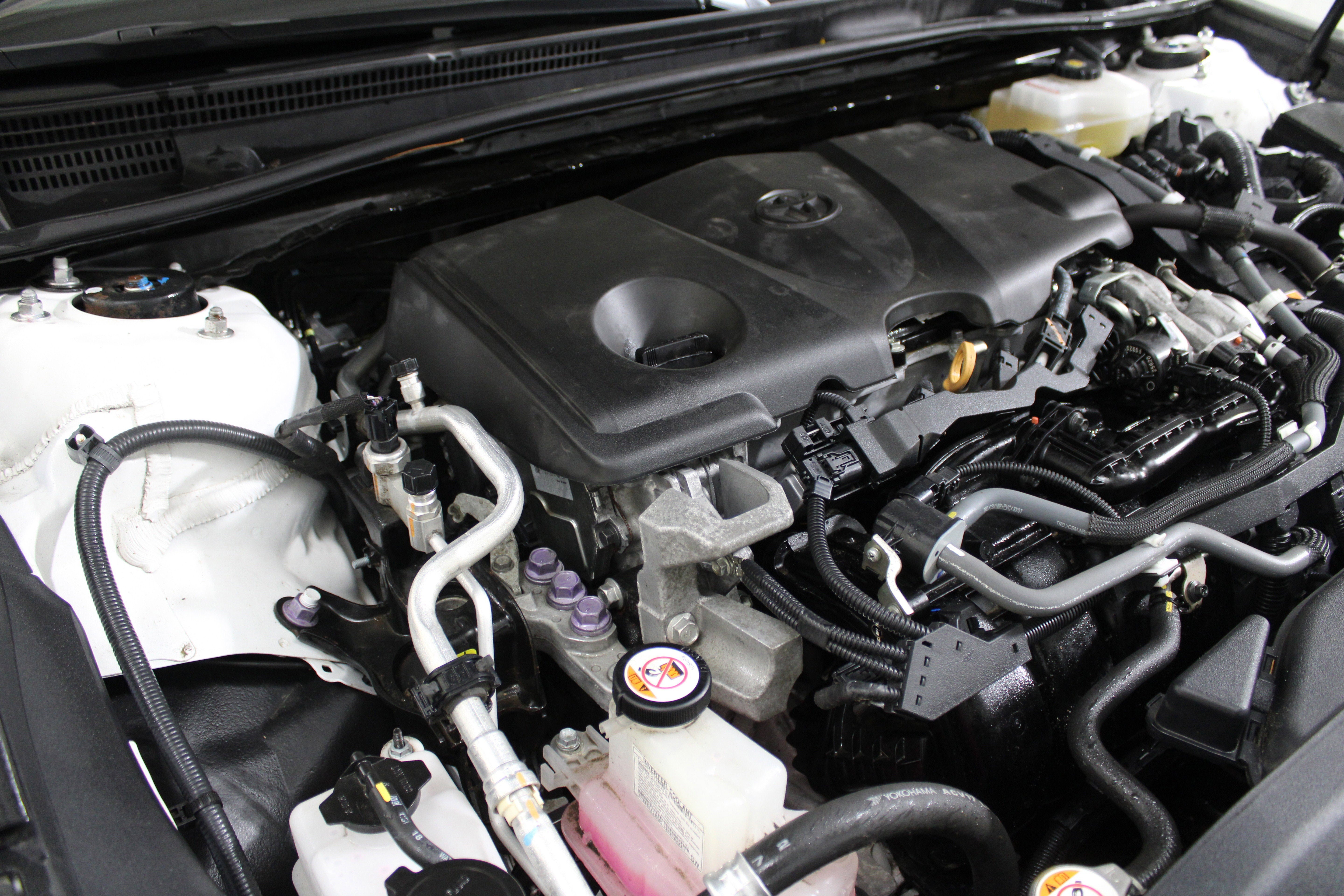 2019 Toyota Camry Hybrid LE