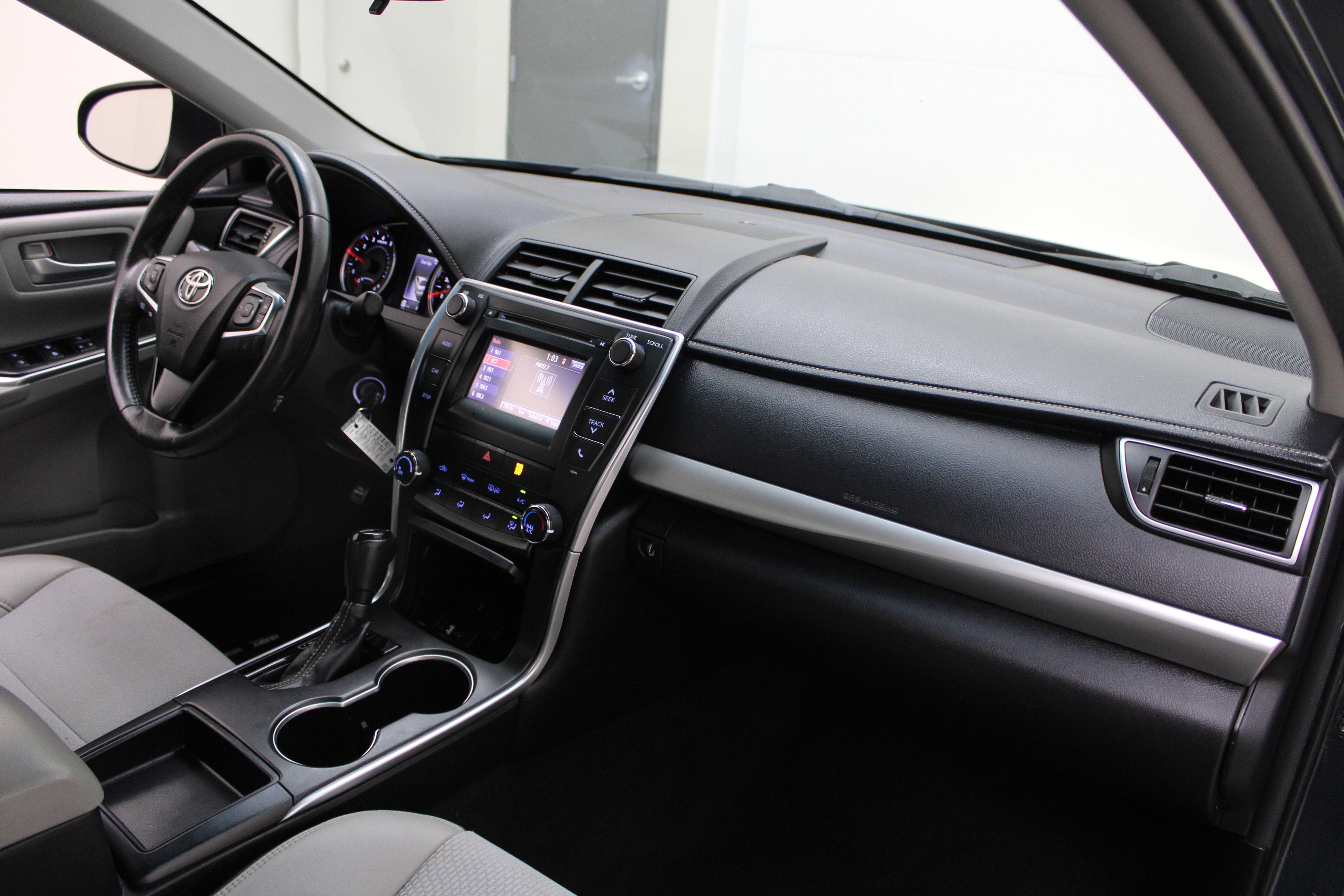 2017 Toyota Camry XLE