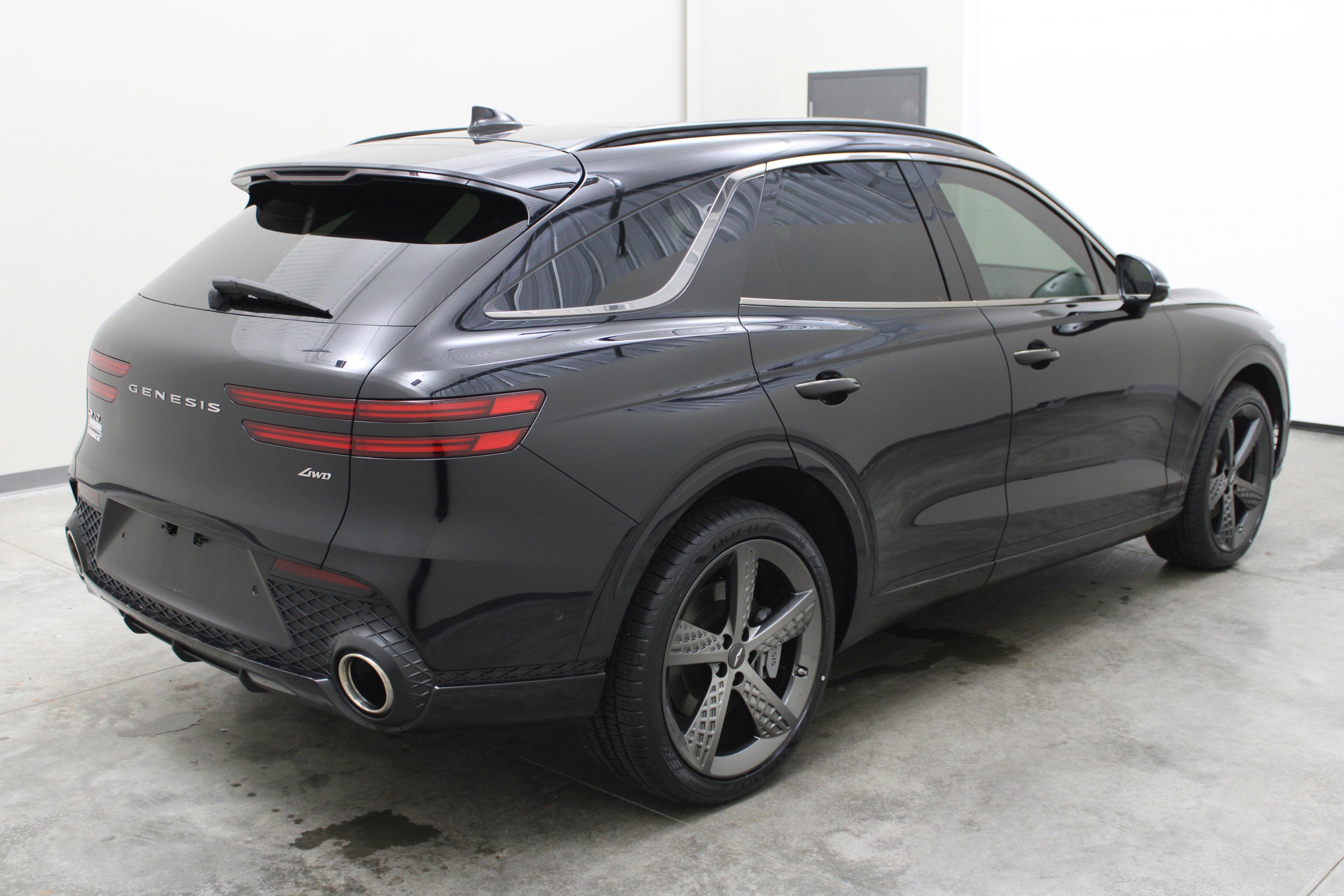 2024 Genesis GV70 2.5T