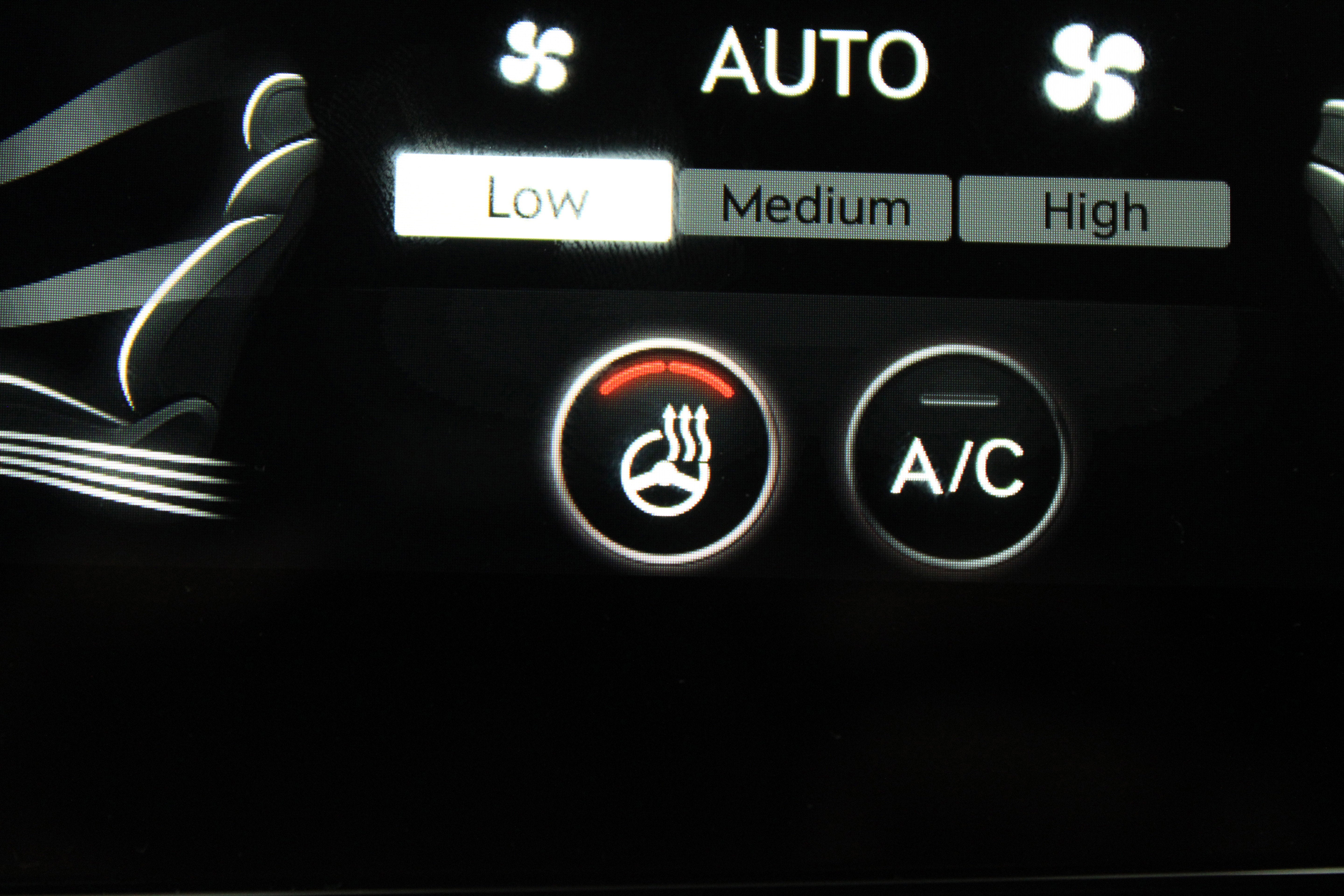 2024 Genesis GV70 2.5T