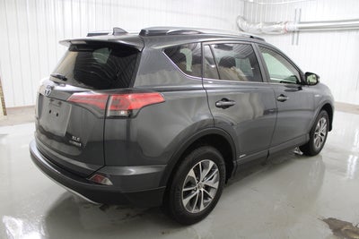2017 Toyota RAV4 Hybrid XLE