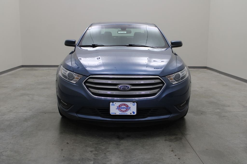 2018 Ford Taurus SEL