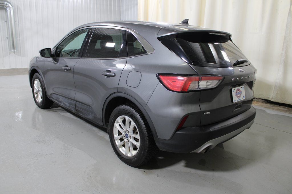 2021 Ford Escape SE Hybrid