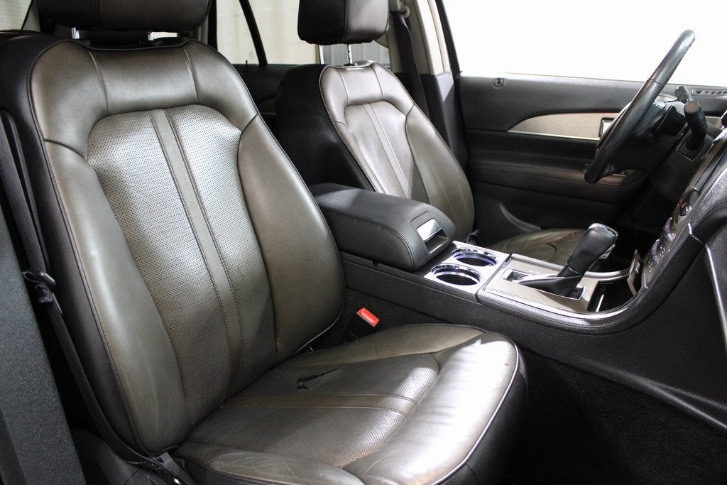 2013 Lincoln MKX Base