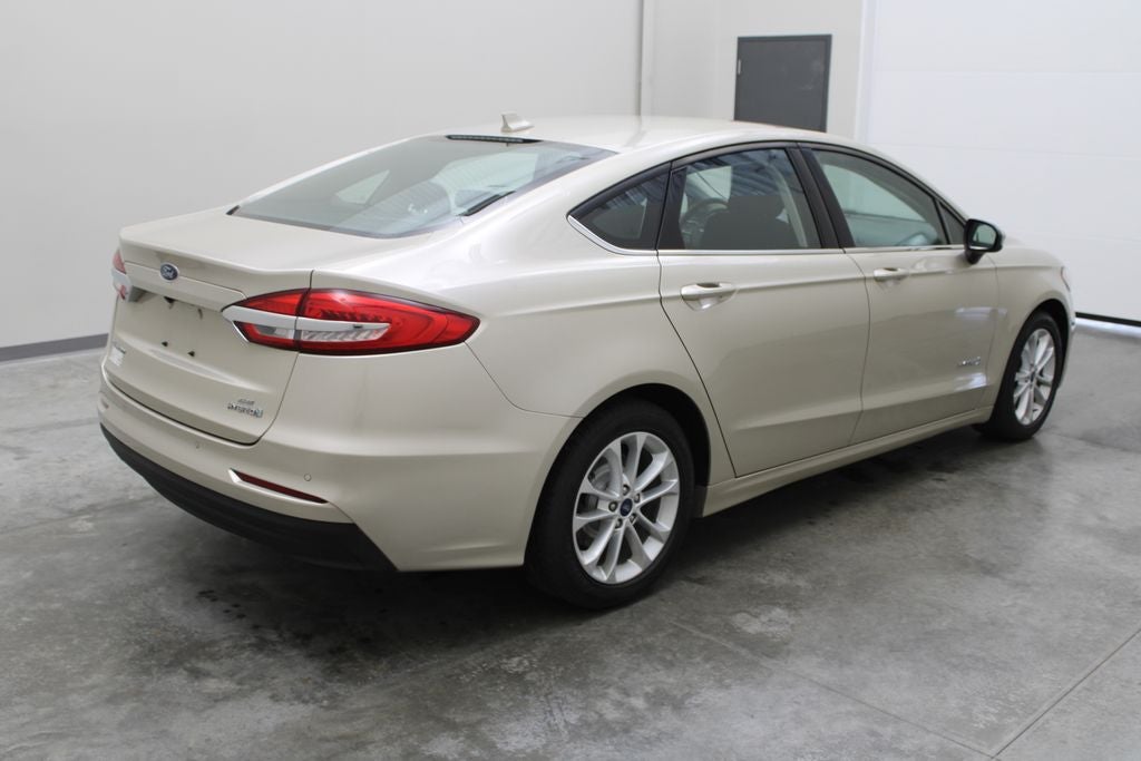 2019 Ford Fusion Hybrid SE