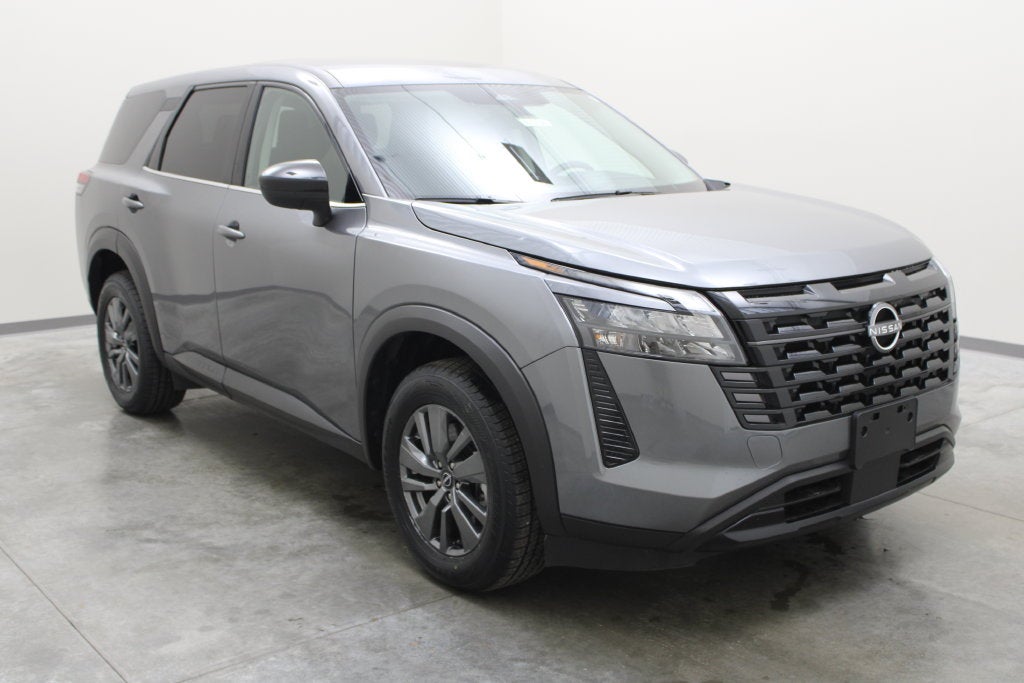 2026 Nissan Pathfinder S