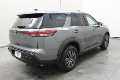 2026 Nissan Pathfinder S