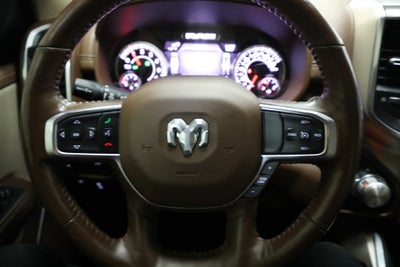 2020 RAM 1500 Laramie Quad Cab 4x4 6'4" Box
