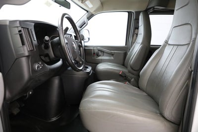 2021 GMC Savana Passenger 3500 LS