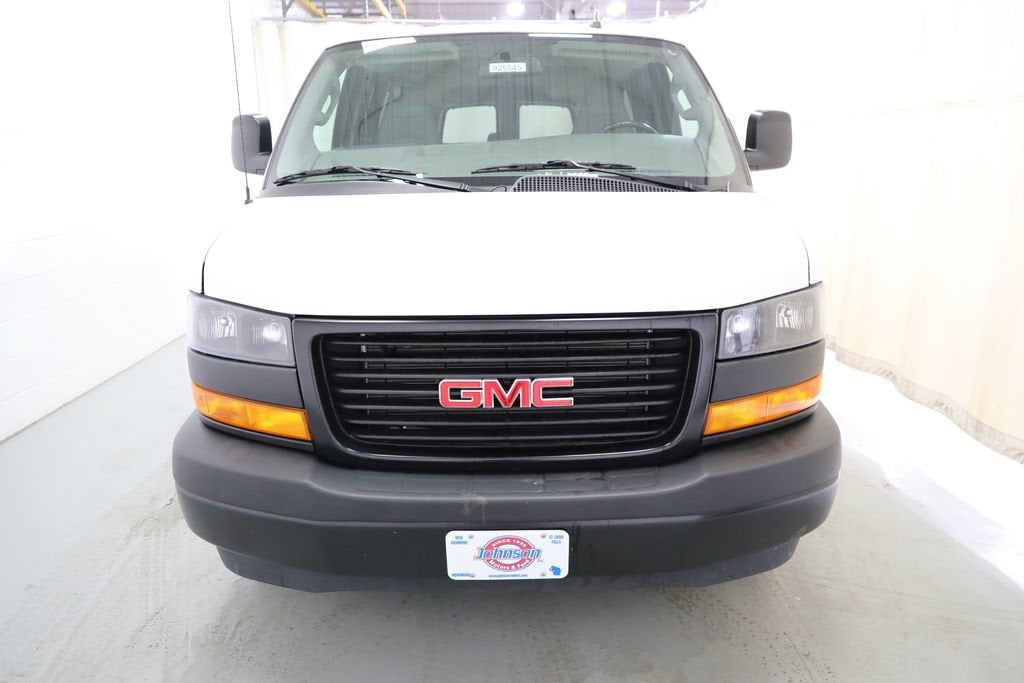 2021 GMC Savana Passenger 3500 LS
