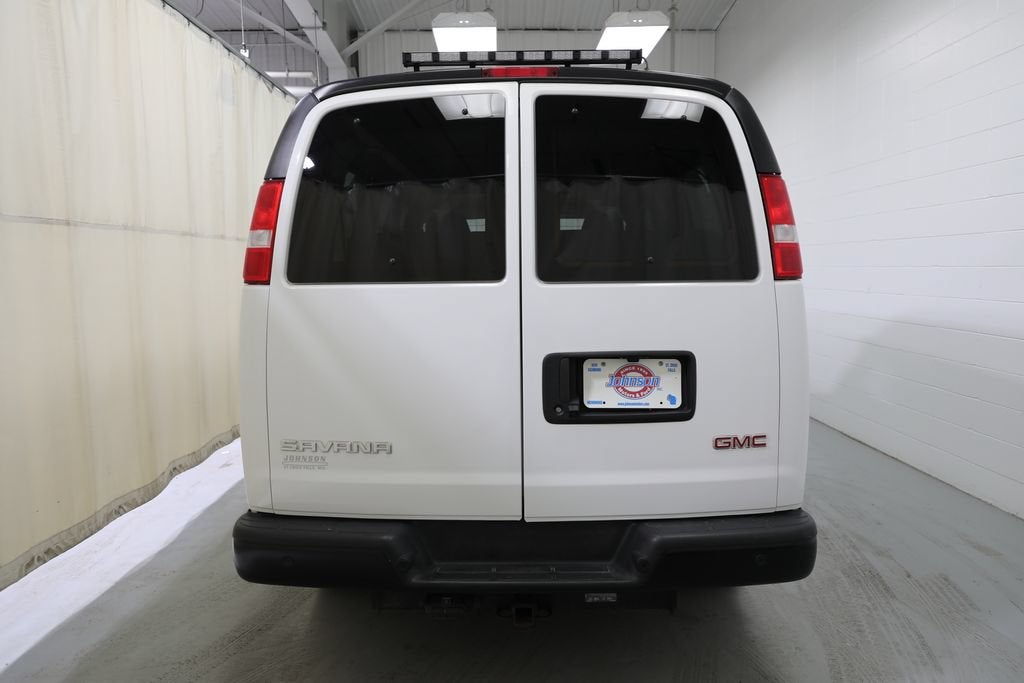 2021 GMC Savana Passenger 3500 LS