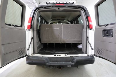 2021 GMC Savana Passenger 3500 LS