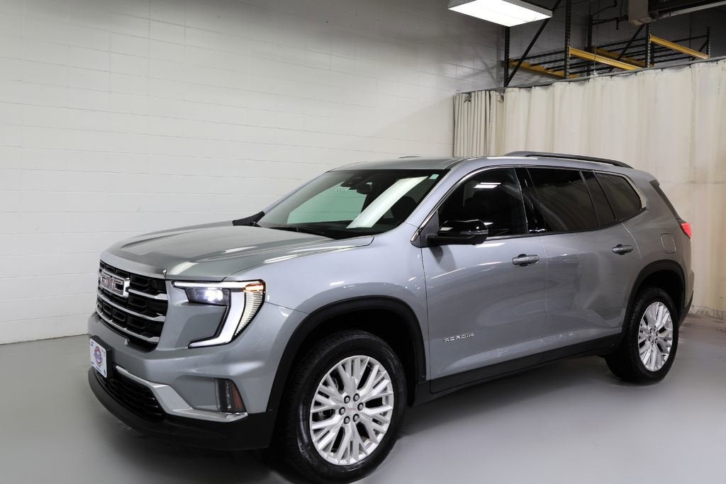 2024 GMC Acadia Elevation