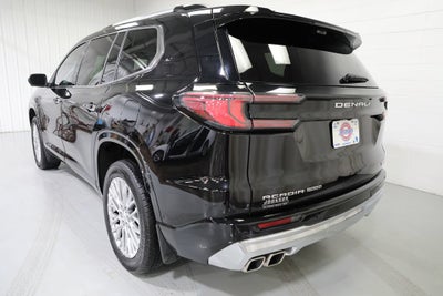 2024 GMC Acadia Denali