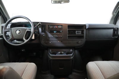 2011 Chevrolet Express Passenger 1500 1LT