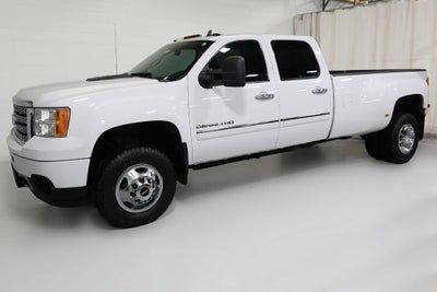 2011 GMC Sierra 3500 HD DRW Denali