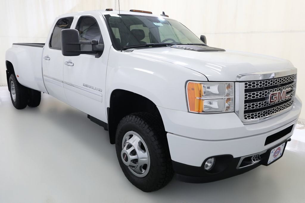 2011 GMC Sierra 3500 HD DRW Denali
