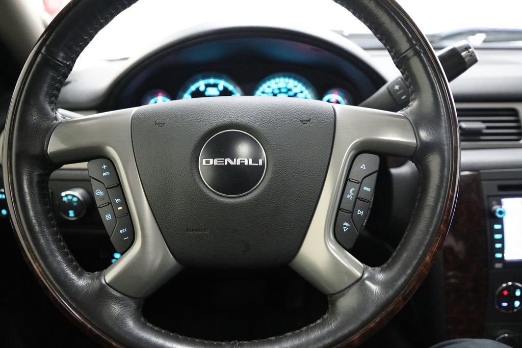 2011 GMC Sierra 3500 HD DRW Denali