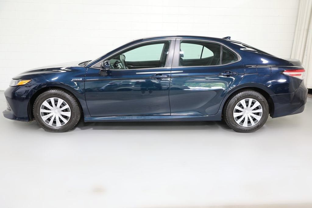 2020 Toyota Camry LE Hybrid
