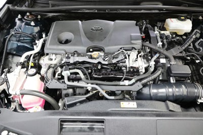 2020 Toyota Camry LE Hybrid