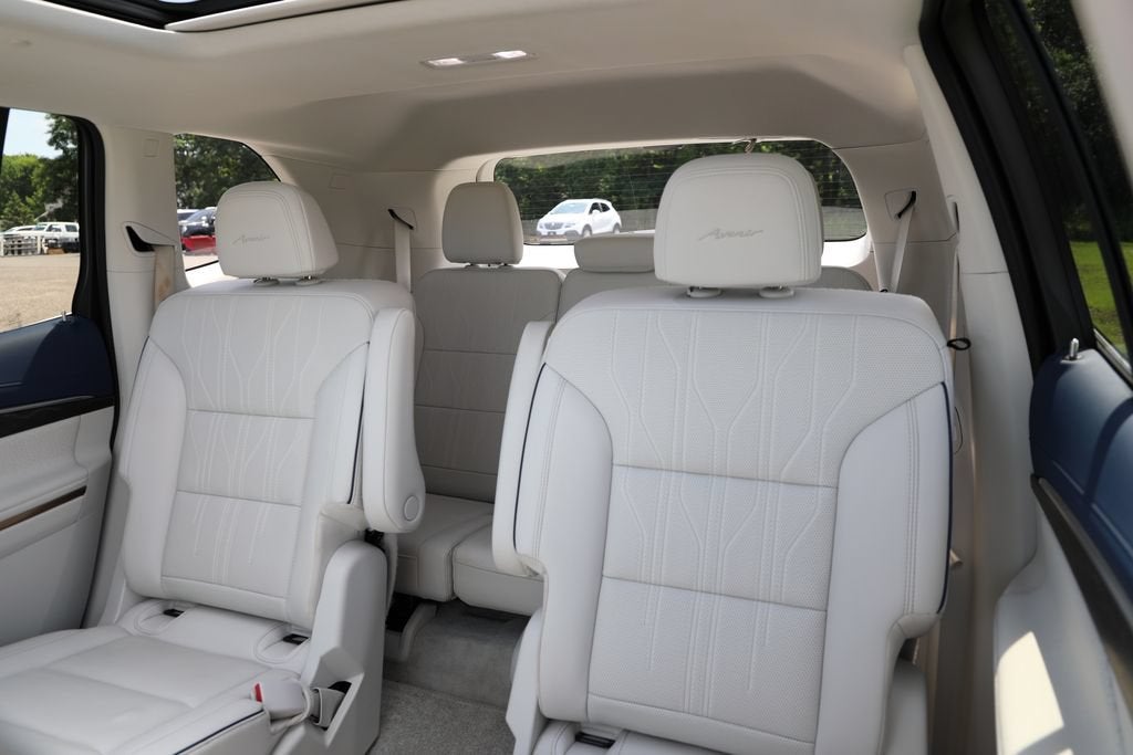 2025 Buick Enclave Avenir