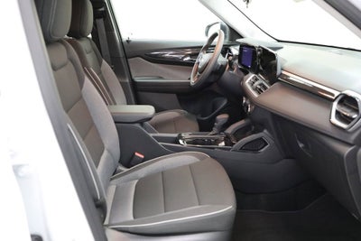 2025 Chevrolet Trailblazer LS