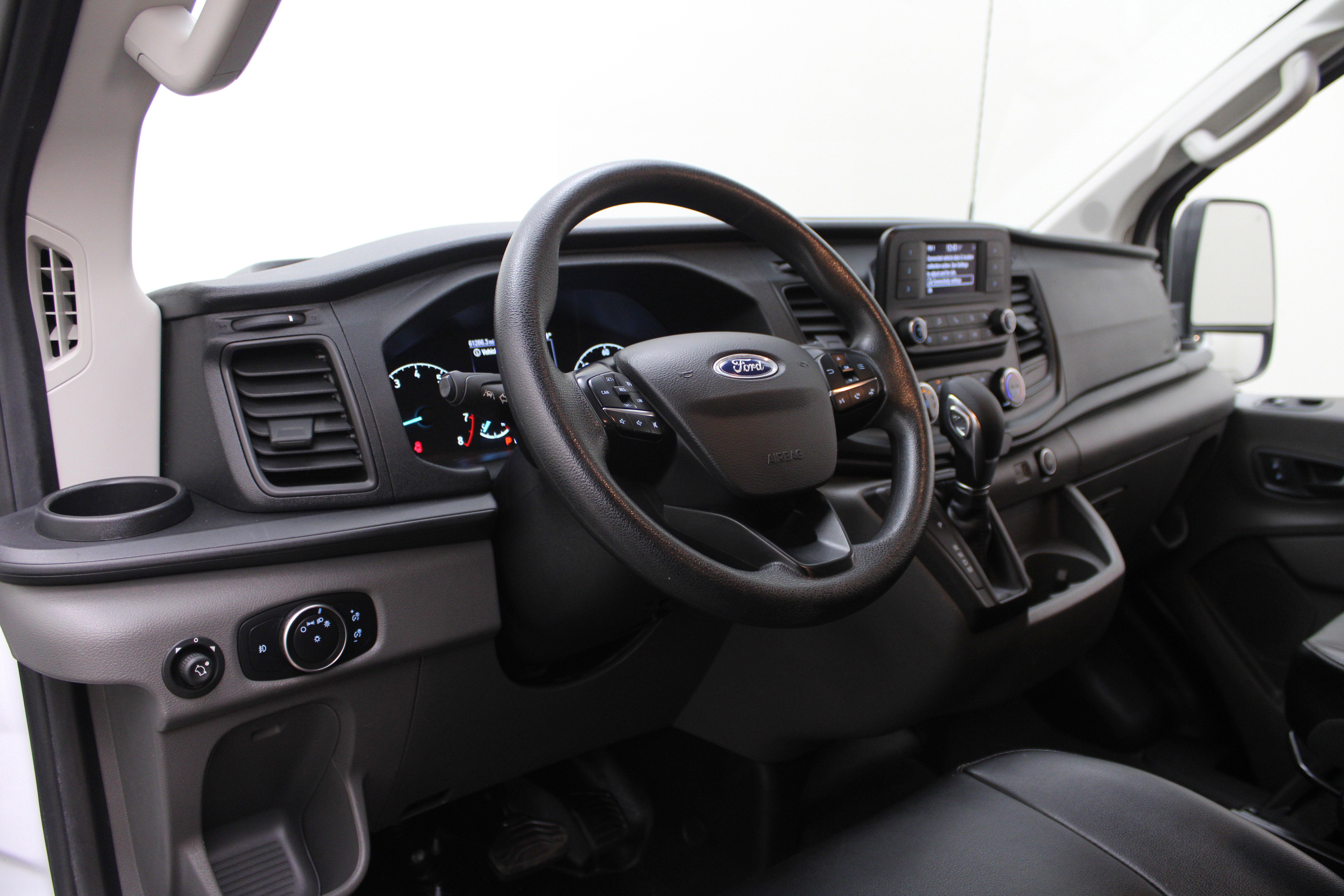 2020 Ford Transit Passenger Wagon XL