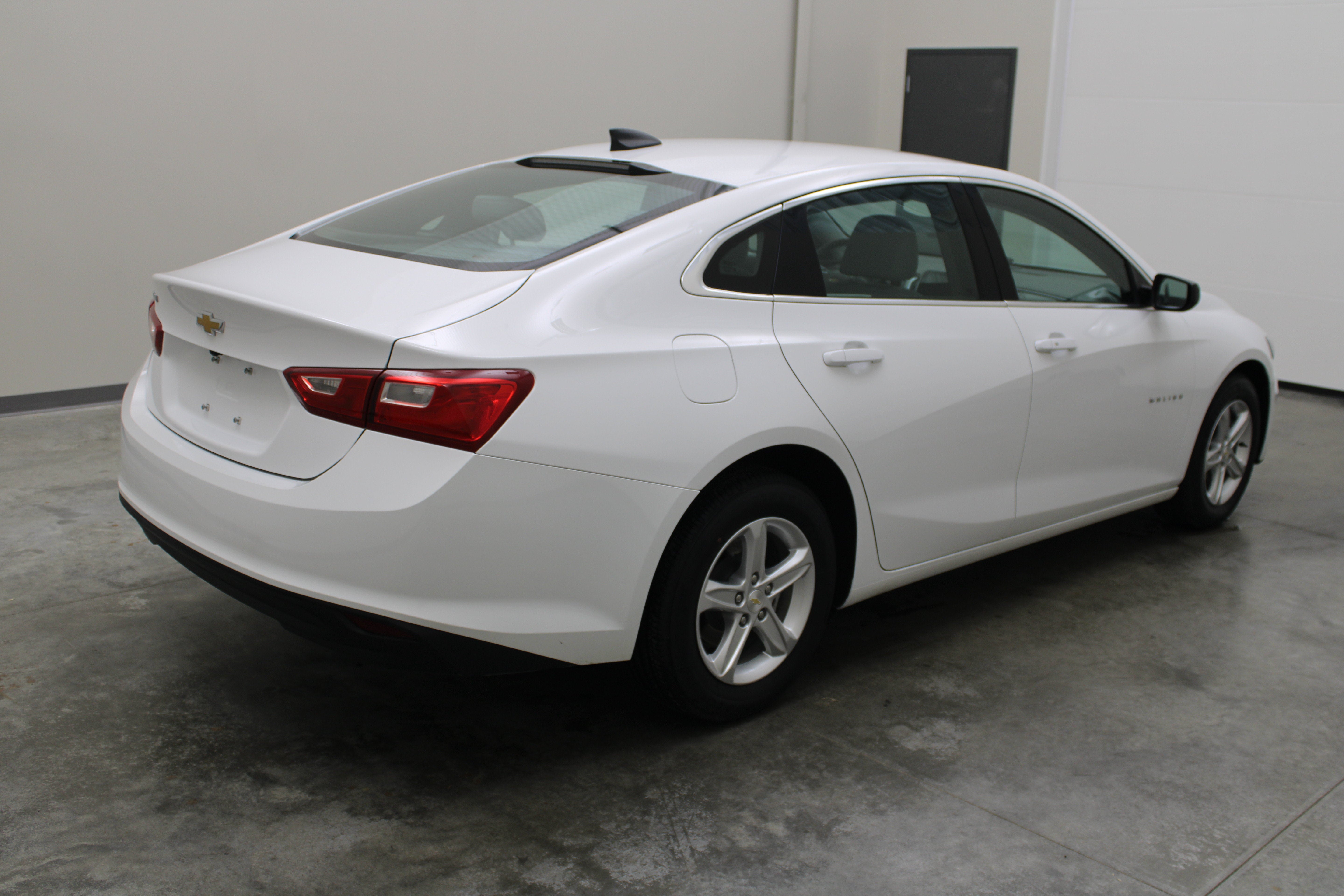 2024 Chevrolet Malibu LS