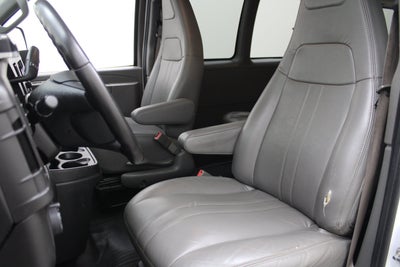 2021 GMC Savana Passenger 3500 LS