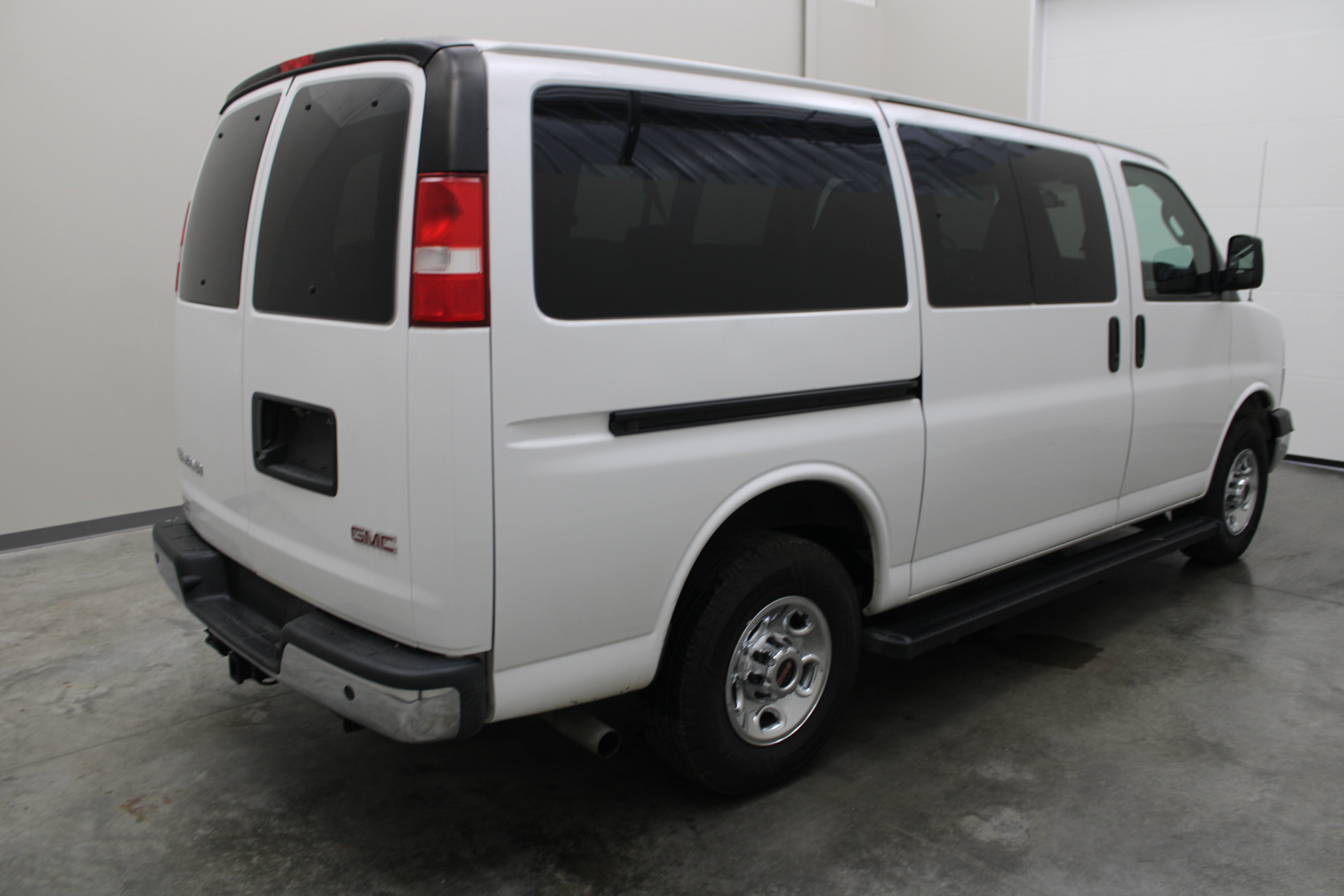 2020 GMC Savana Passenger LS