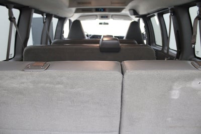 2020 GMC Savana Passenger LS
