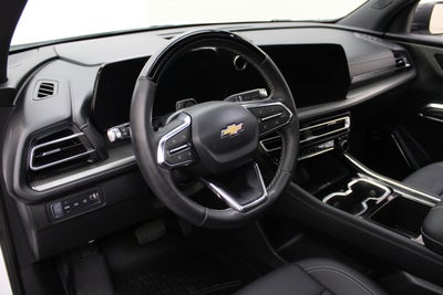 2025 Chevrolet Traverse AWD LT