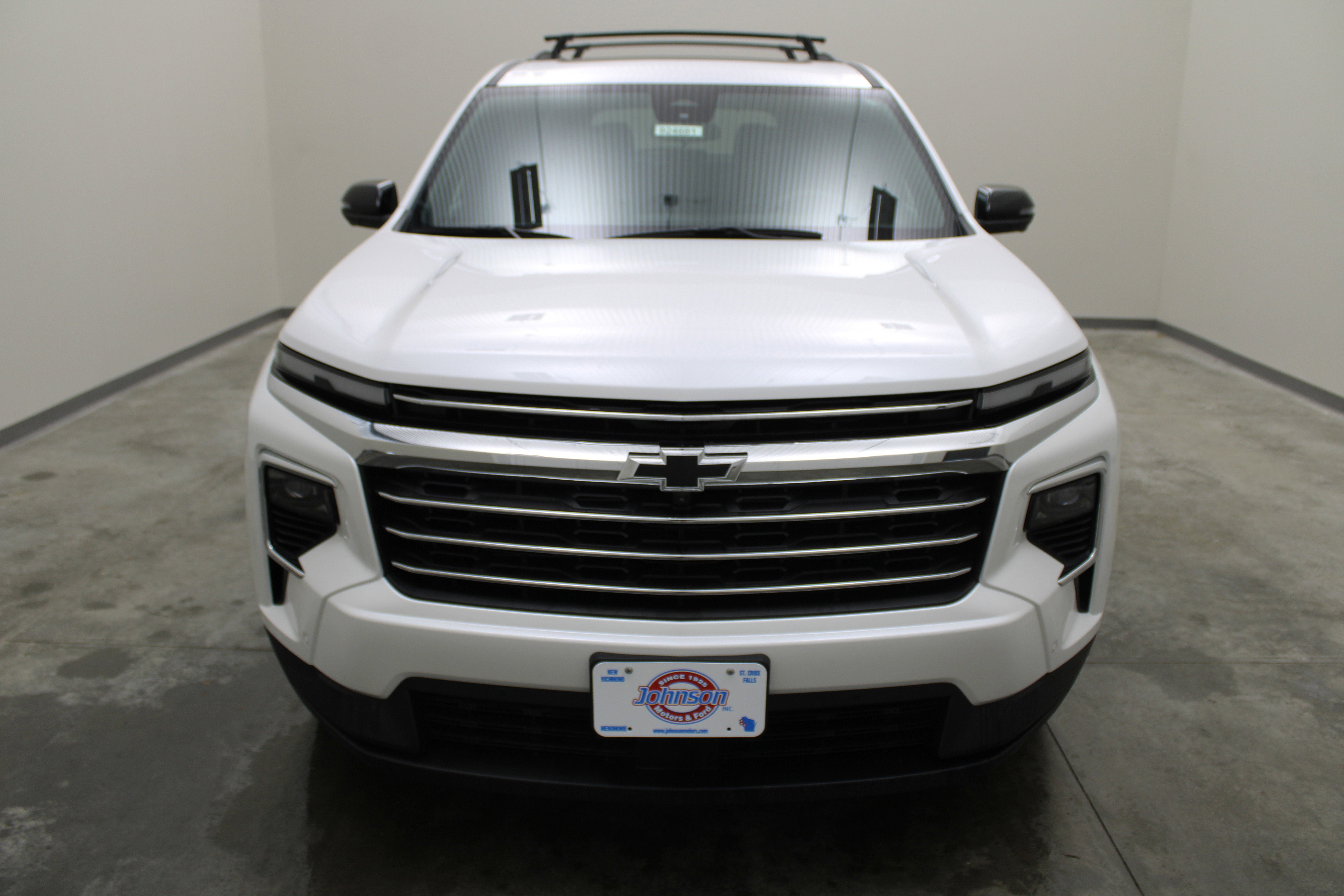 2025 Chevrolet Traverse AWD LT