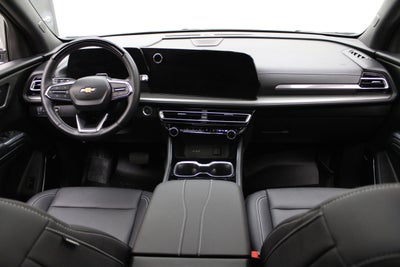 2025 Chevrolet Traverse AWD LT