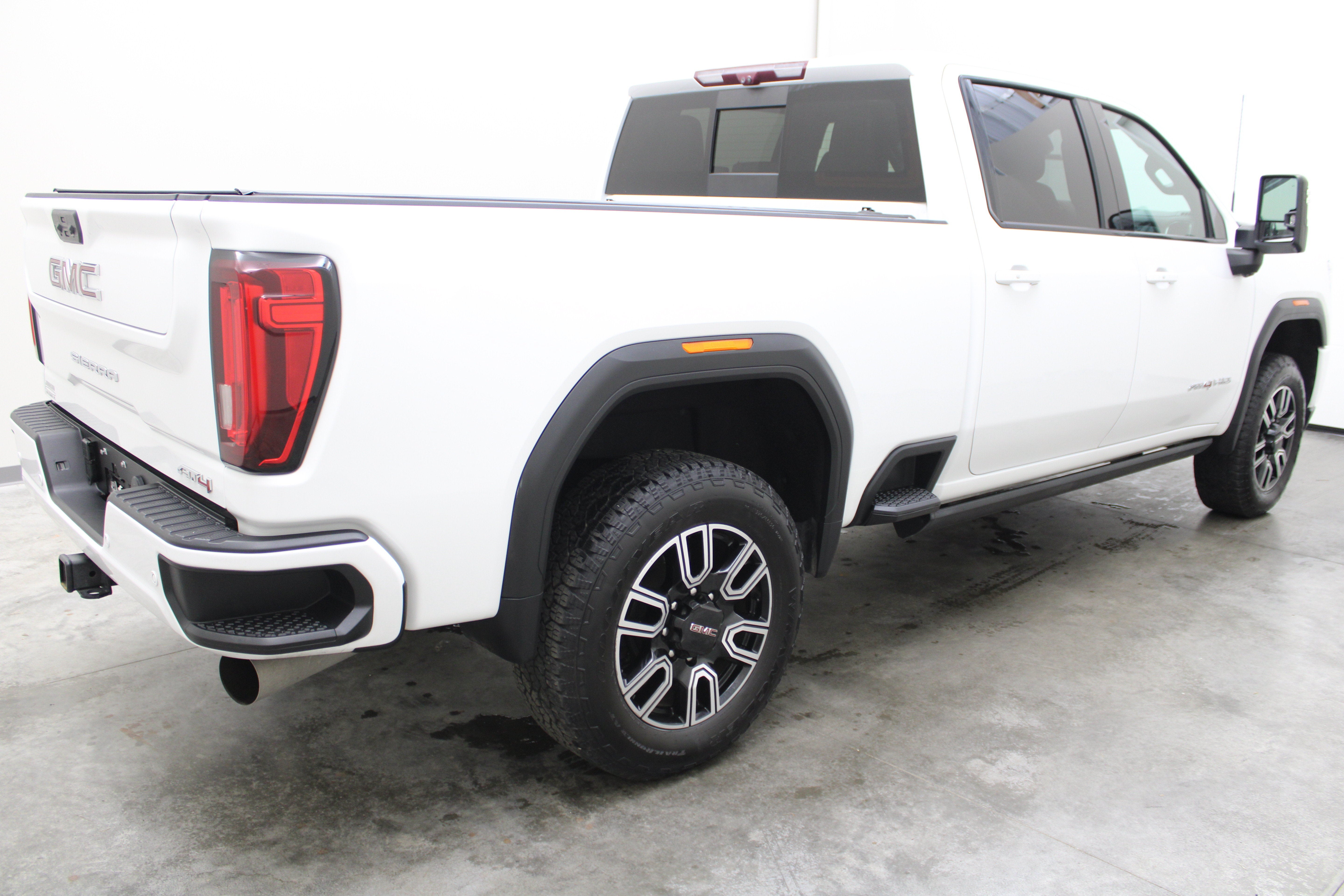 2023 GMC Sierra 2500HD AT4