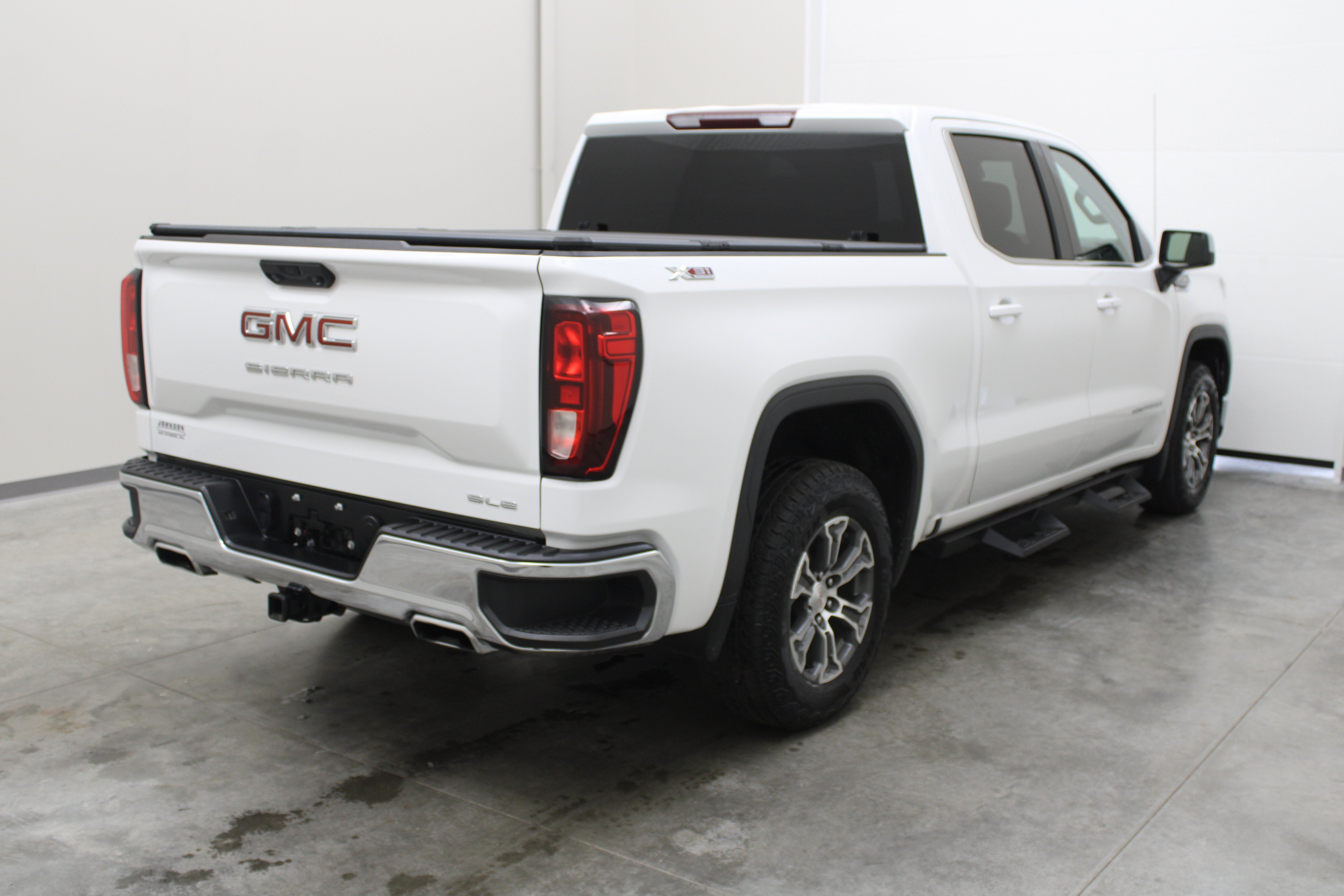 2024 GMC Sierra 1500 SLE