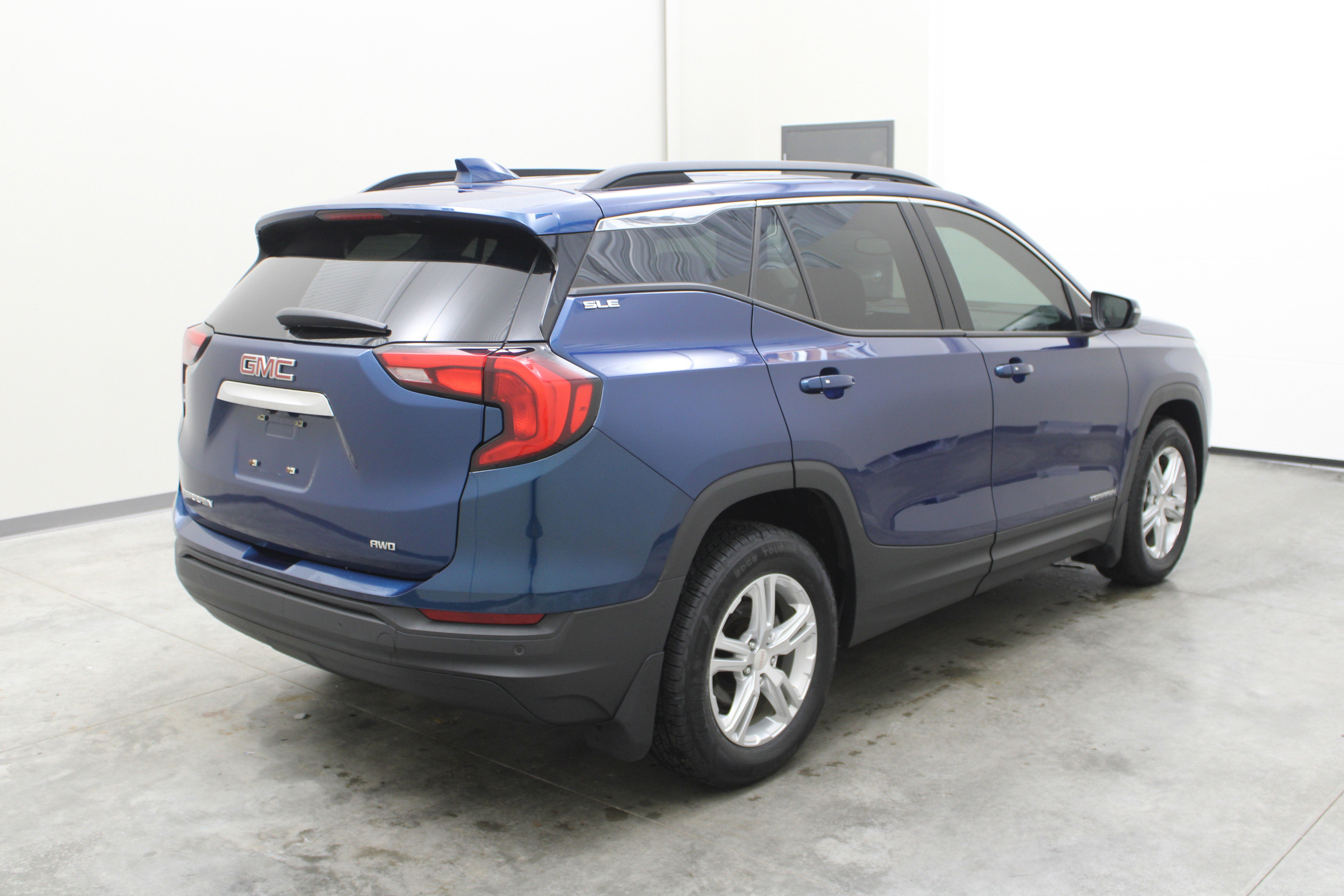 2020 GMC Terrain SLE