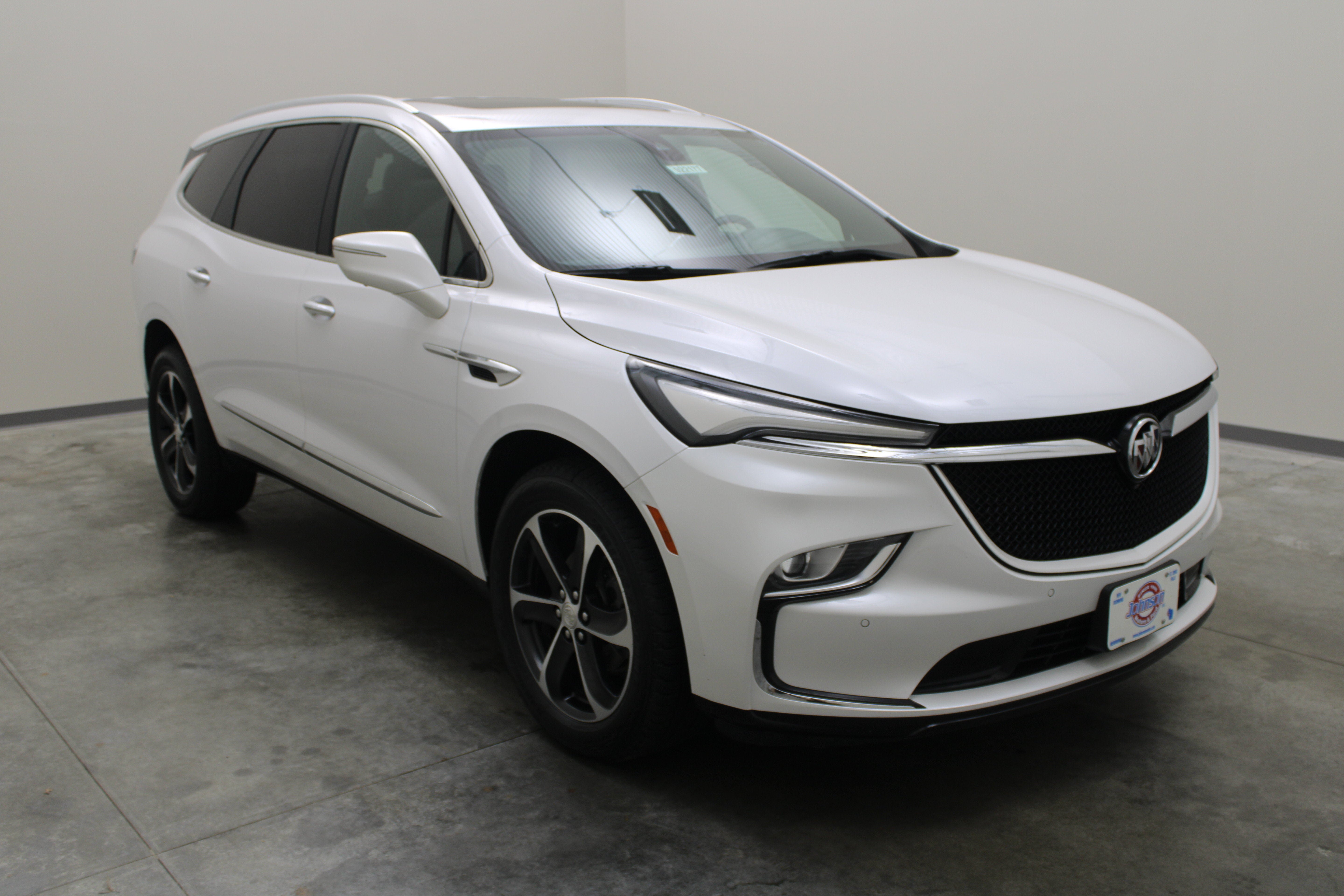 2022 Buick Enclave Essence
