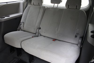 2019 Toyota Sienna LE